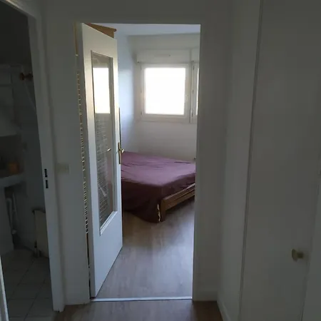 Apartament Grand Studio Dans Residence Paisible, Proche Paris, Saclay, Versailles Les Ulis